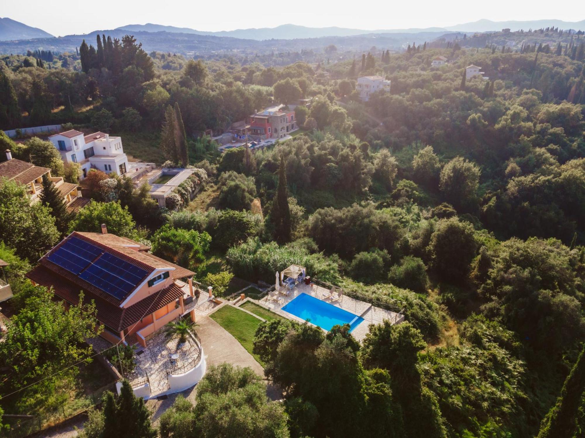 Villa Kira Áfra Exterior foto
