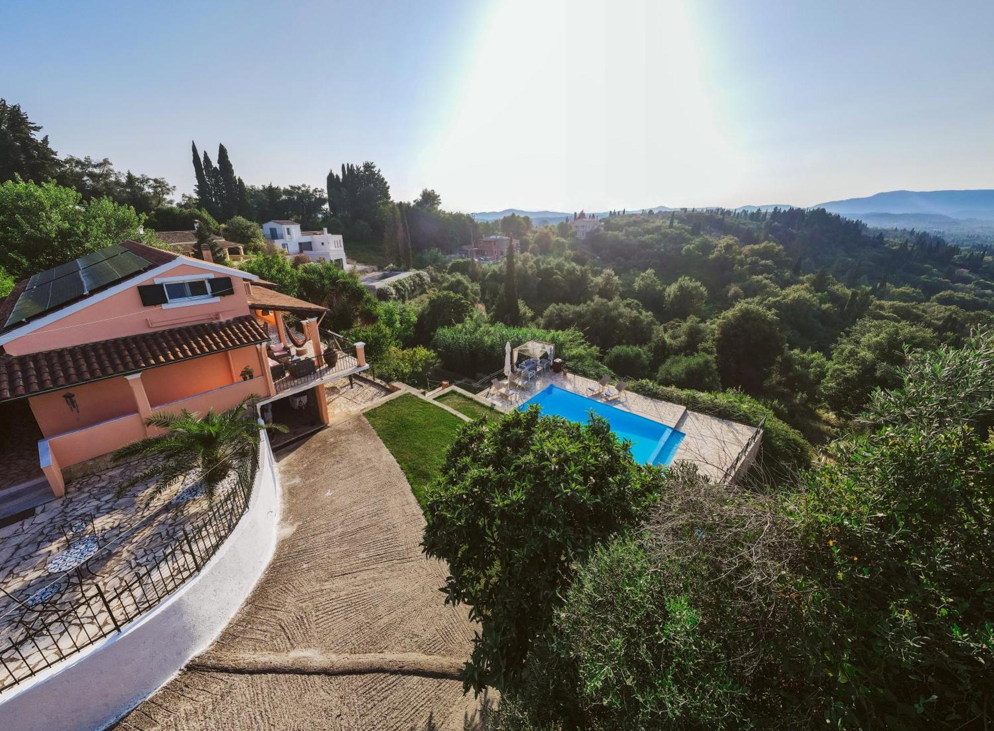 Villa Kira Áfra Exterior foto
