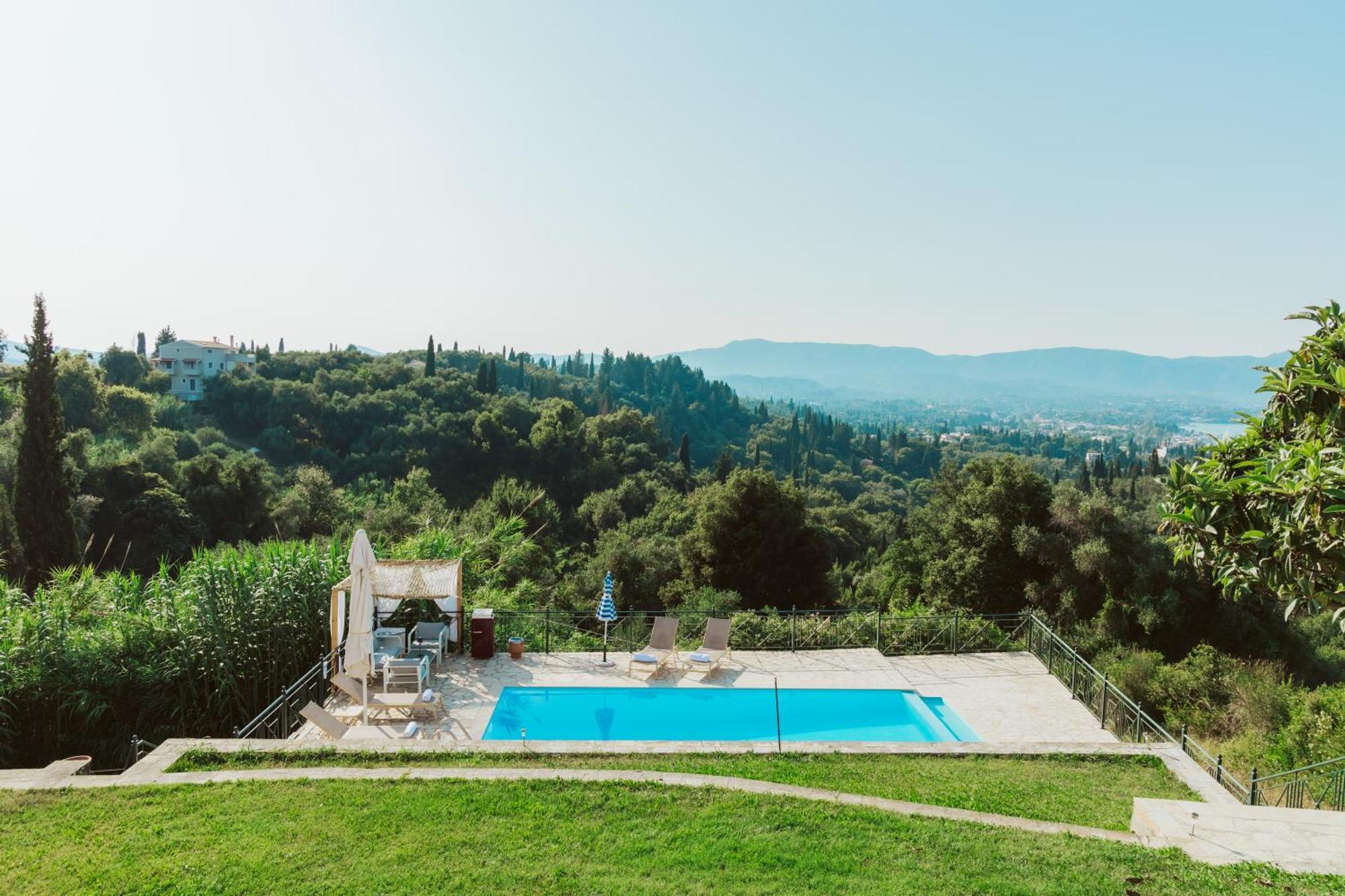 Villa Kira Áfra Exterior foto